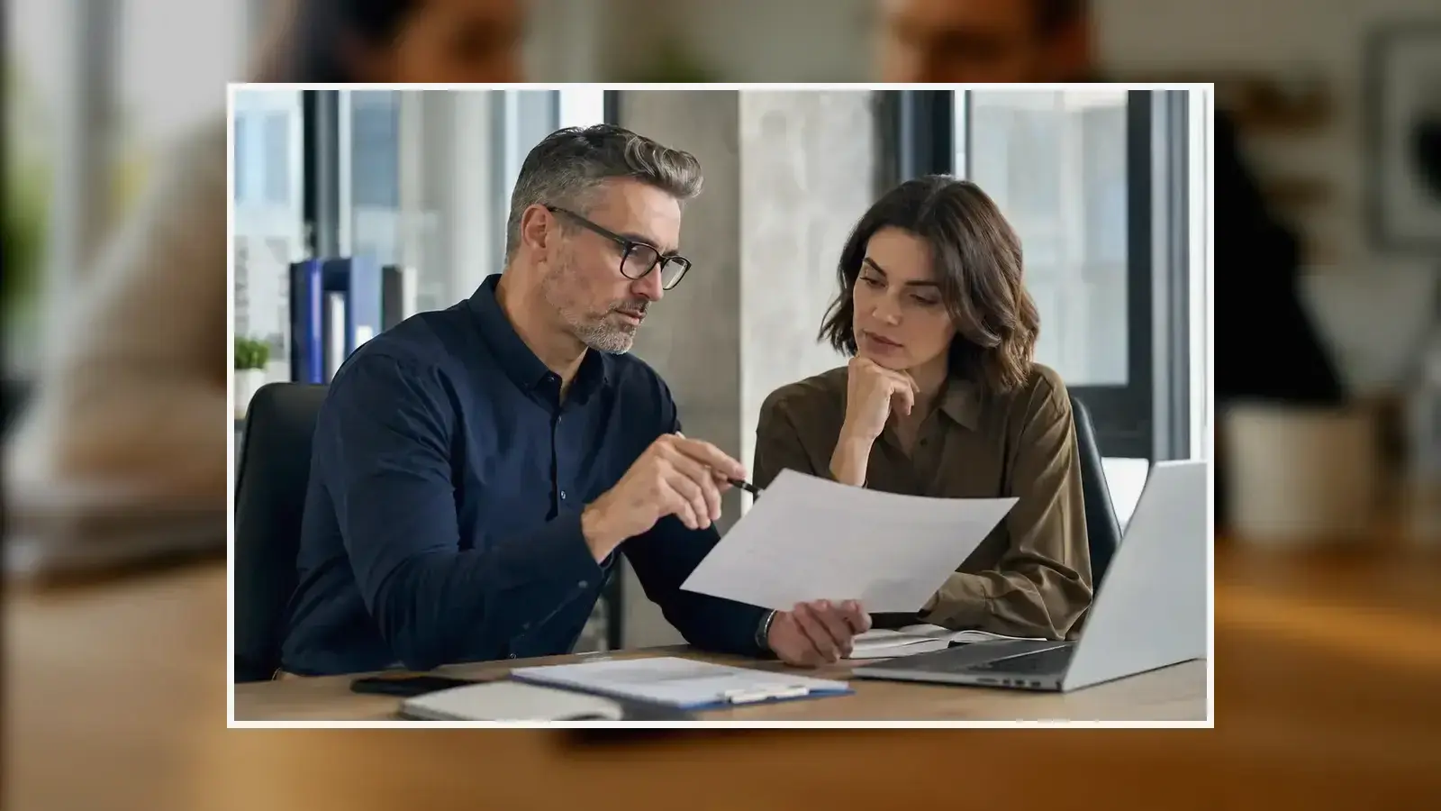 Legal Advice Everyone Should Know Before Signing Any Contract